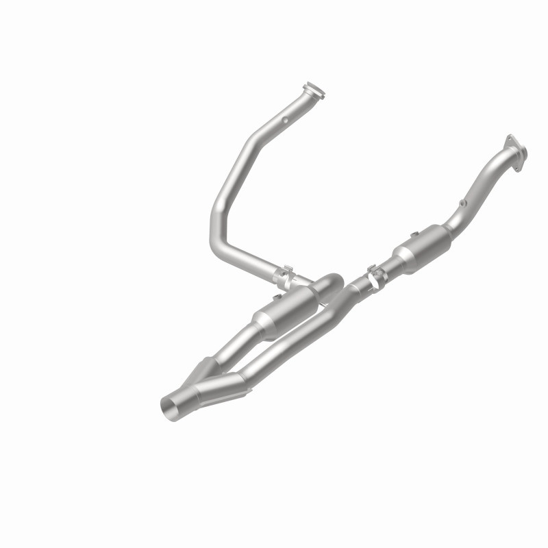 MagnaFlow 2012 Ram 1500 Tradesman HD V8 5.7L OEM Underbody Direct-Fit Catalytic Converter - 21-457