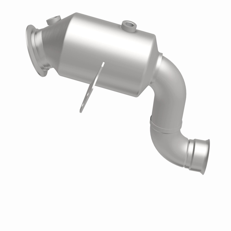 Magnaflow 15-17 C300 L4 2 OEM Close Coupled Direct Fit Converter - 21-504