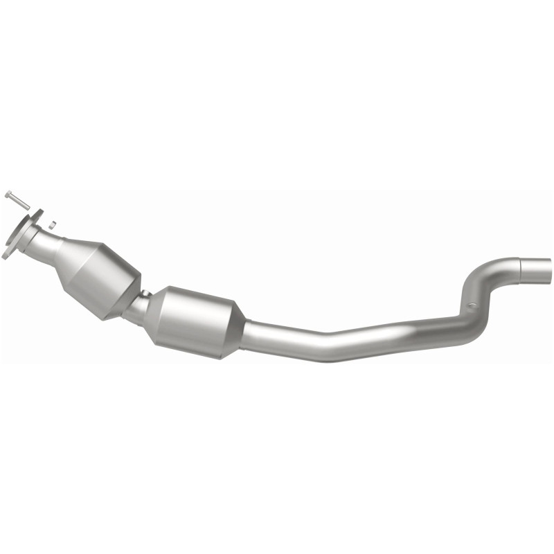 MagnaFlow 13-17 Range Rover V8 5 OEM Underbody Direct Fit EPA Compliant Catalytic Converter - 21-535