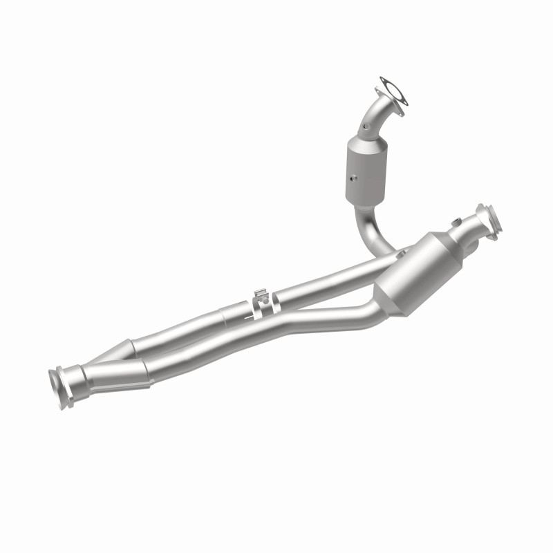 Magnaflow Conv DF 2015-2017 Transit-150 V6 3.5 OEM Underbody - 21-710