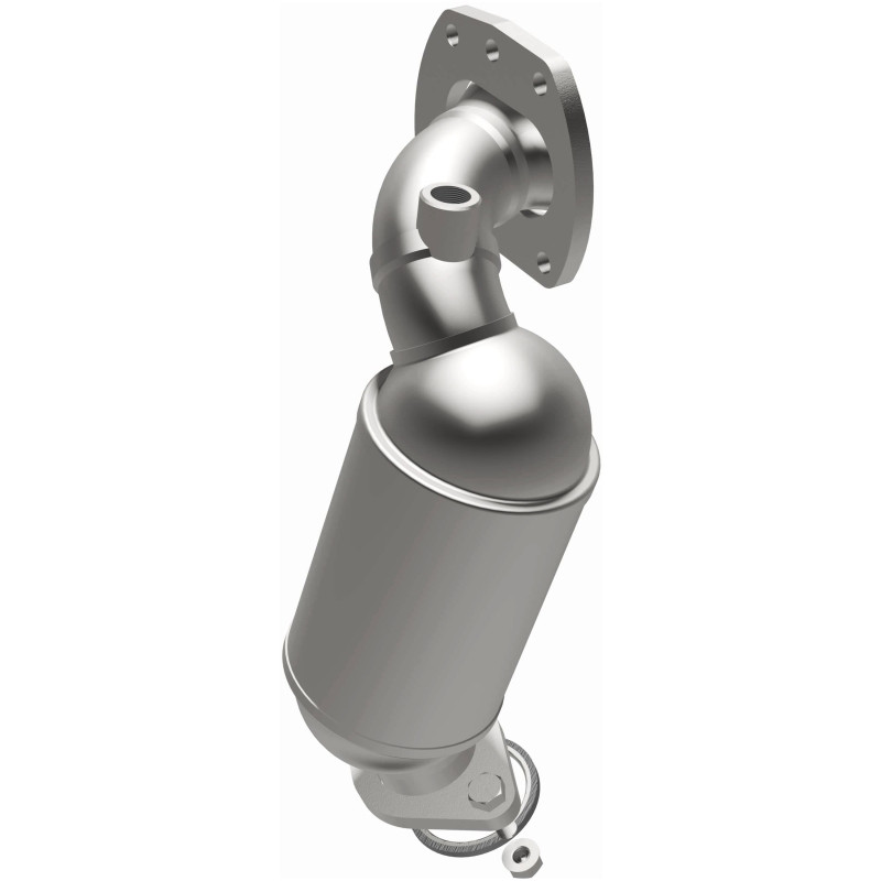 MagnaFlow 17-20 Toyota Sienna / 16-19 Lexus RX350 V6 3.5L Direct Fit Catalytic Converter 13.75in L - 22-020