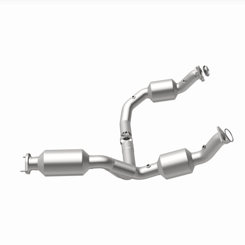 MagnaFlow 2021 Chevrolet Express 2500 4.3L Underbody Direct-Fit Catalytic Converter - 280429