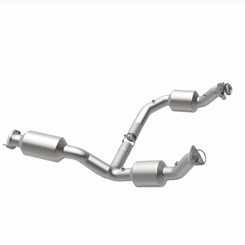 MagnaFlow 2021 Chevrolet Express 2500 4.3L Underbody Direct-Fit Catalytic Converter - 280429
