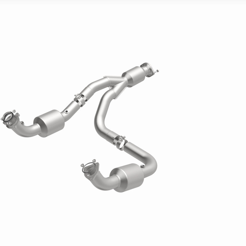 Magnaflow 12-20 Chevrolet Express 4500 Underbody 6.0L Direct Fit Catalytic Converter - 280505