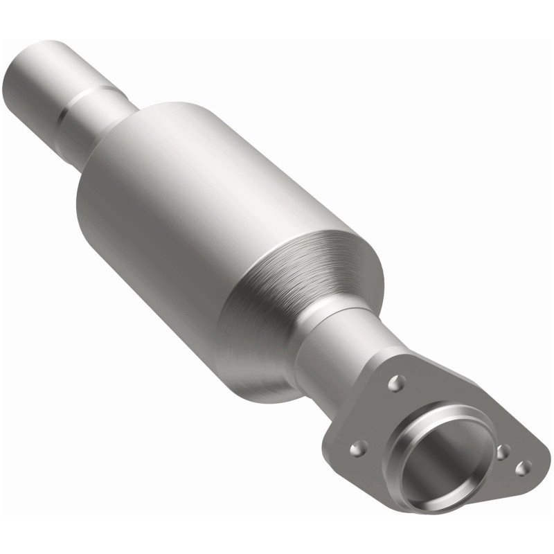 Magnaflow GM Passenger car CA Direct Fit Converter - 3322431