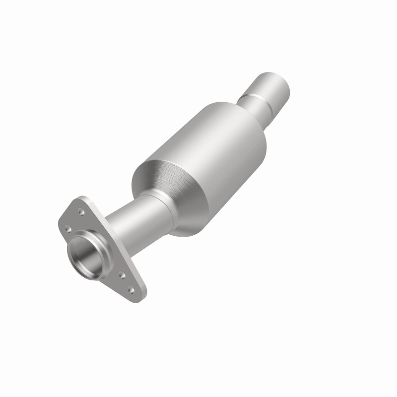 Magnaflow GM Passenger car CA Direct Fit Converter - 3322431