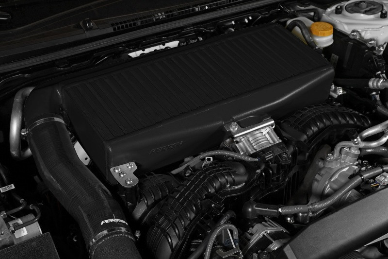 PERRIN 22-25 Subaru WRX / 19-25 Ascent / 20-25 Outback & Legacy Turbo Top Mount Intercooler - Black - PSP-ITR-330BK