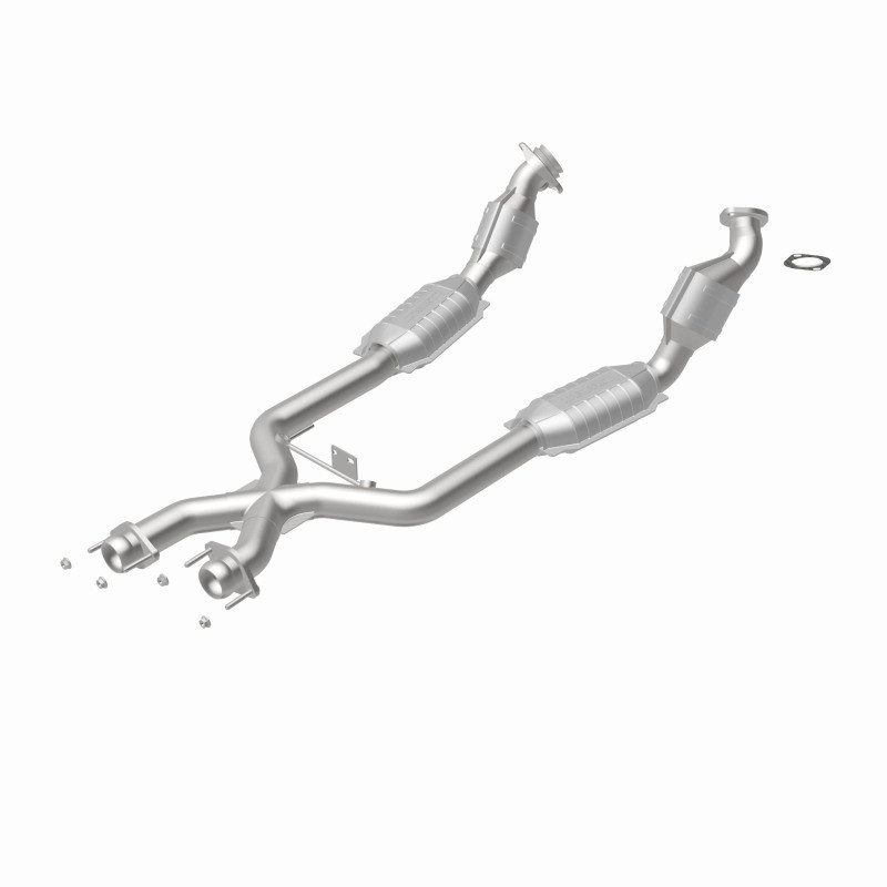 Magnaflow Conv DF 96-98 4.6L *California* - 441112