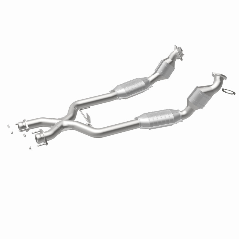 Magnaflow Conv DF 96-98 4.6L *California* - 441112
