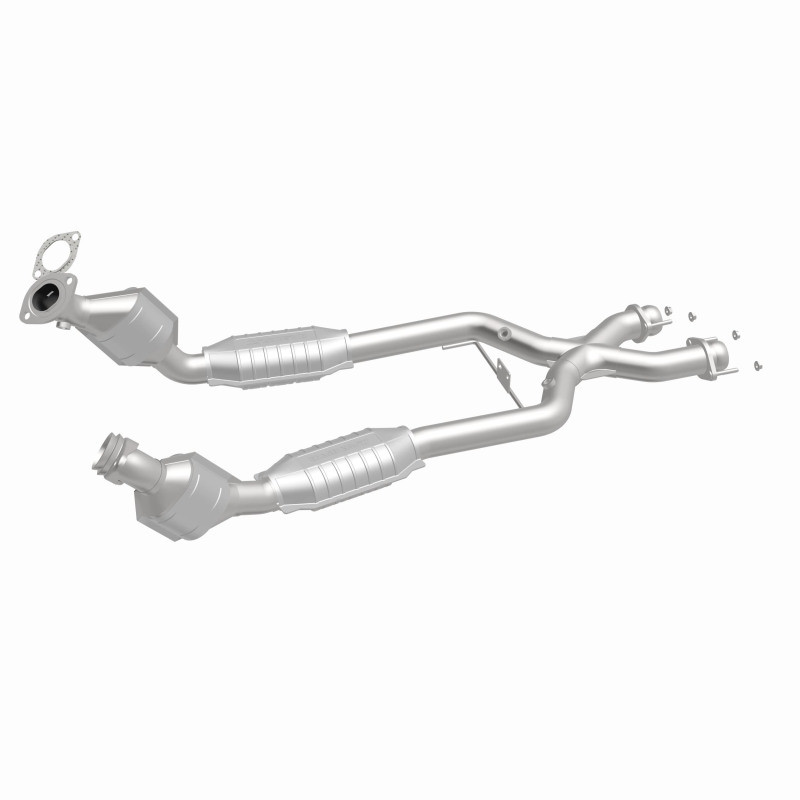 Magnaflow Conv DF 96-98 4.6L *California* - 441112