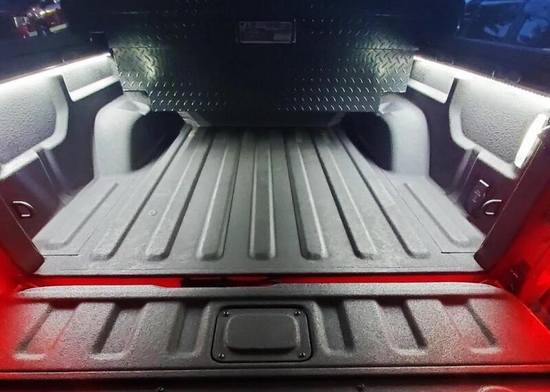 Oracle Truck Bed LED Cargo Light 60in Pair w/ Switch - White - 3826-504