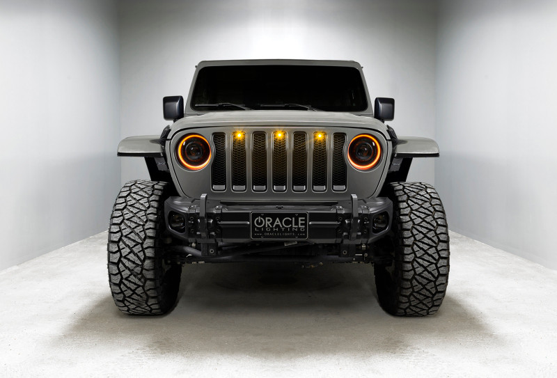 Oracle Jeep JL/Gladiator JT Oculus Bi-LED Projector Headlights - Amber/White Switchback - 5839-023