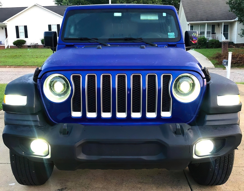 Oracle Oculus Bi-LED Projector Headlights for Jeep JL/Gladiator JT - Matte Blk - 5500K - 5839-504