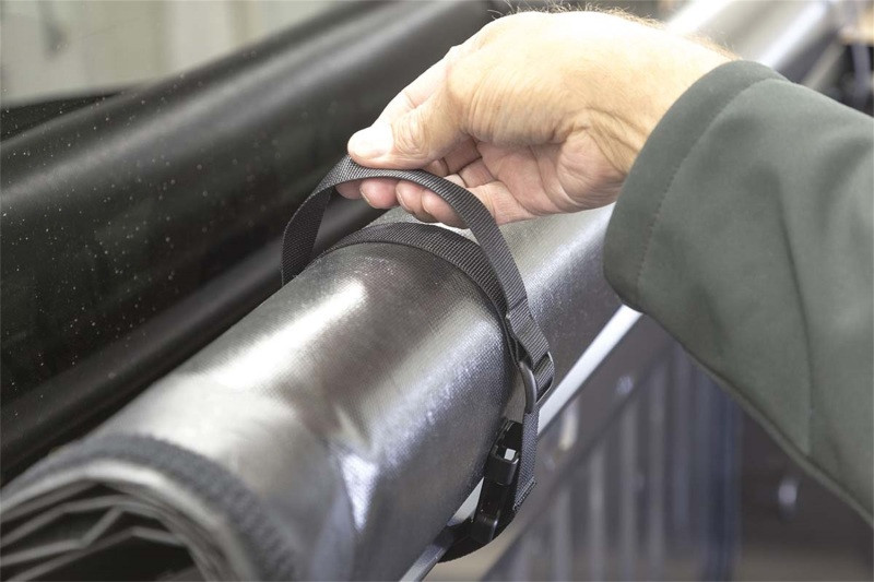 Access Lorado 88-00 Chevy/GMC Full Size 8ft Bed (Includes Dually) Roll-Up Cover - 42119