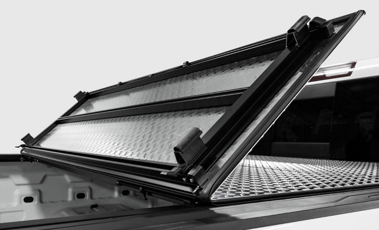 Access 16+ Toyota Tacoma 6ft Bed (w/o OEM Hard Cover) LOMAX Tri-Fold Cover - Black Diamond - B4050029