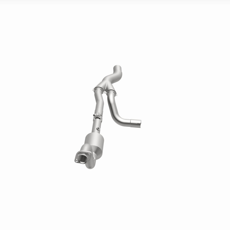 Magnaflow 04-06 Dodge Durango 5.7L Direct Fit Converter - 4651499