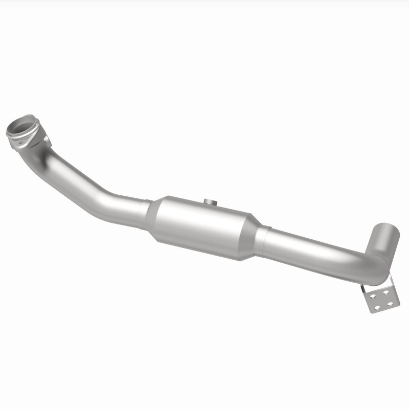 Magnaflow 05-06 Lincoln Navigator 5.4L Direct Fit Catalytic Converter - Passenger Side - 4651507