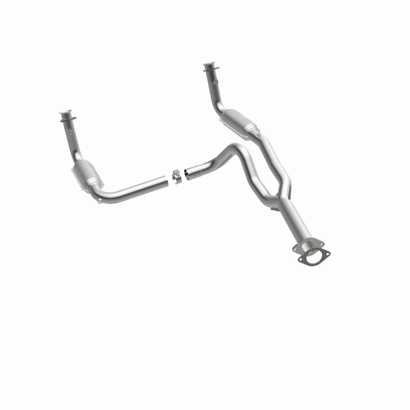 MagnaFlow Conv DF 00 Chevy Express 1500 5.7L - 49063