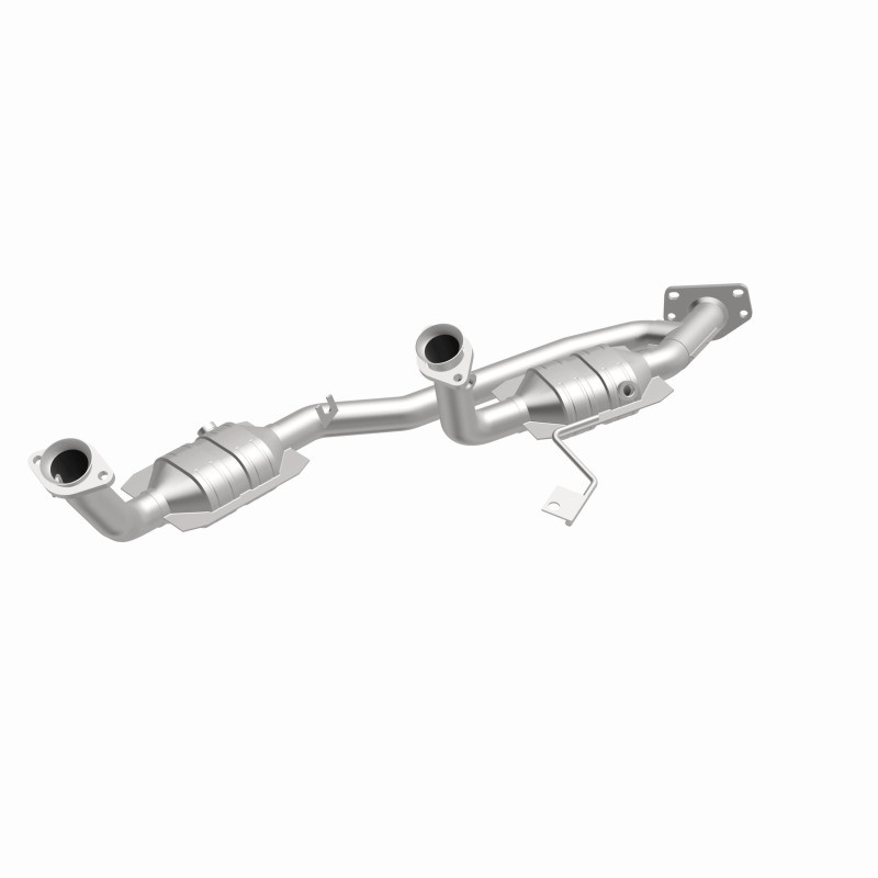 MagnaFlow Conv DF 04 Ford Freestar 3.9L - 49079