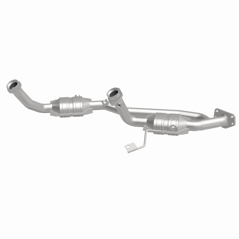 MagnaFlow Conv DF 04 Ford Freestar 3.9L - 49079