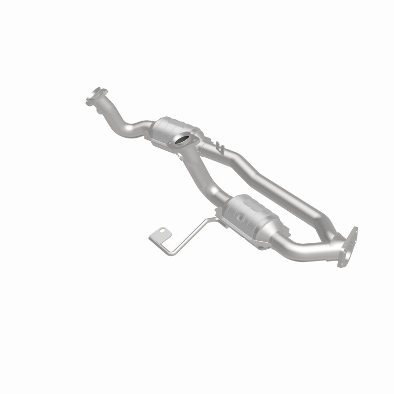 MagnaFlow Conv DF 01-03 Windstar 3.8 OEM - 49624