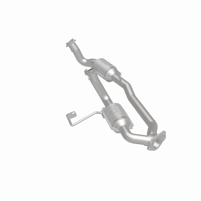 MagnaFlow Conv DF 01-03 Windstar 3.8 OEM - 49624