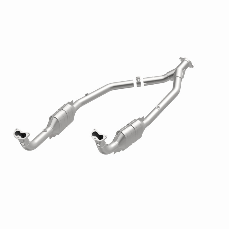 MagnaFlow Conv DF 99-04 LR Discovery V8 OEM - 49720
