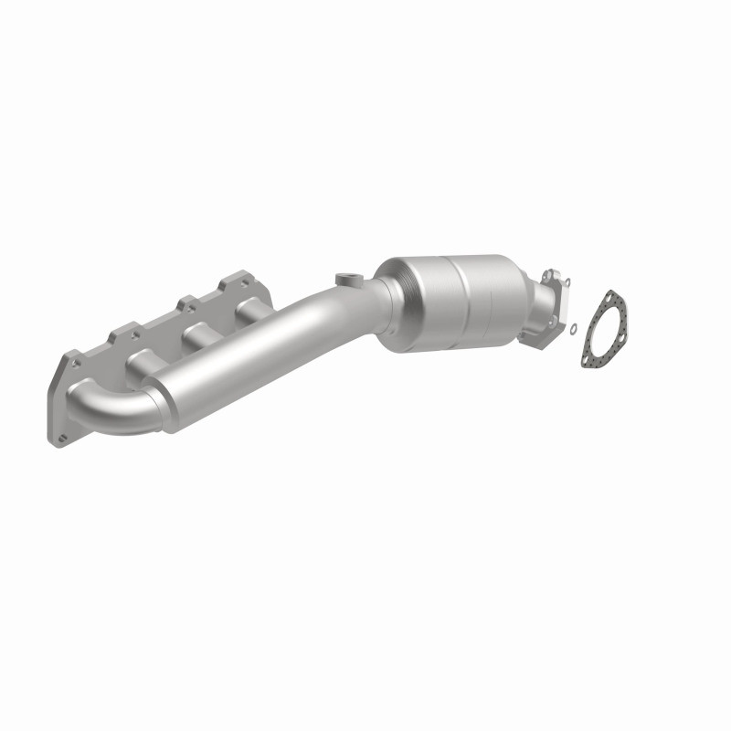 MagnaFlow Conv DF 02-04 VW Passat 4.0L - 50799