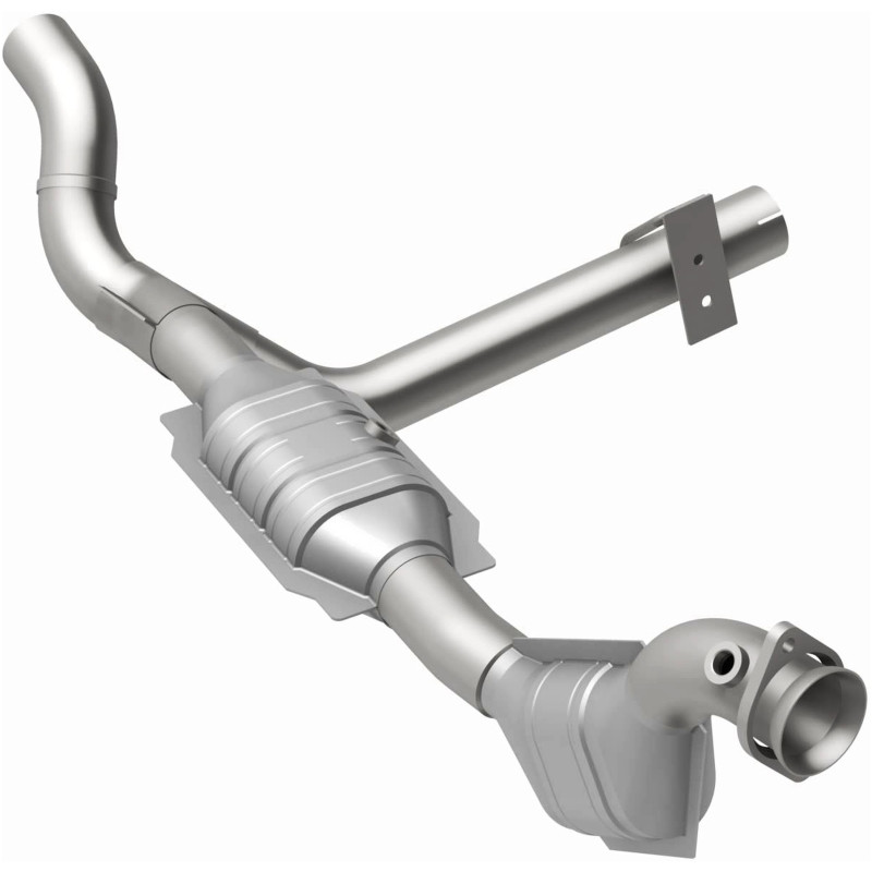 MagnaFlow Conv DF 01 Ford Trucks 4.6L - 51839