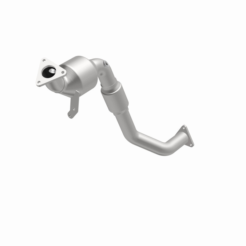 MagnaFlow Conv DF 07 VW Touareg 3.6L Rear close - 51947