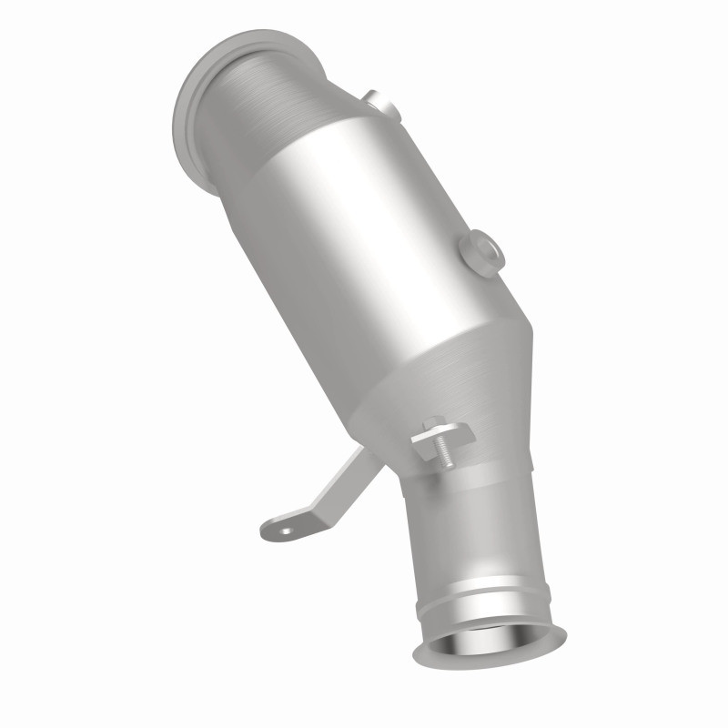 MagnaFlow 2014 BMW 335i GT xDrive 3.0L Underbody Direct Fit EPA Compliant Catalytic Converter - 52245