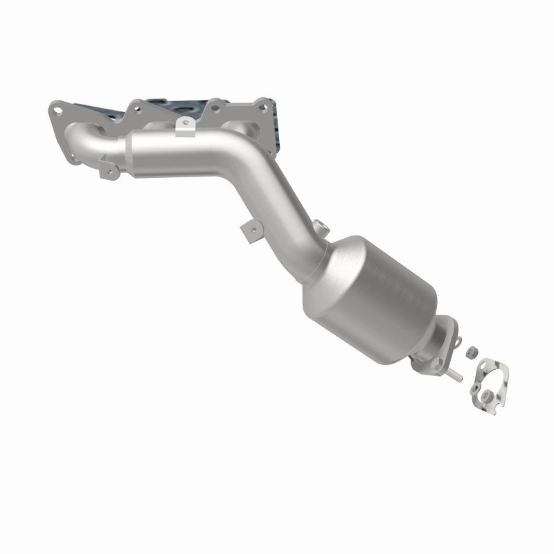 MagnaFlow OEM Grade Federal / EPA Compliant Manif Catalytic Converter 09-11 Hyundai Genesis V6 3.8L - 52778