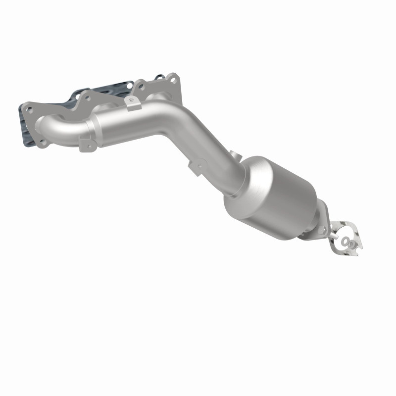 MagnaFlow OEM Grade Federal / EPA Compliant Manif Catalytic Converter 09-11 Hyundai Genesis V6 3.8L - 52778
