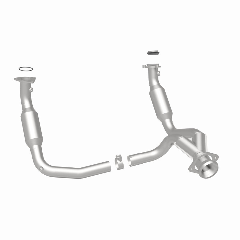 MagnaFlow Conv DF 2007-2008 Cadillac Escalade 6.2L - 5451631