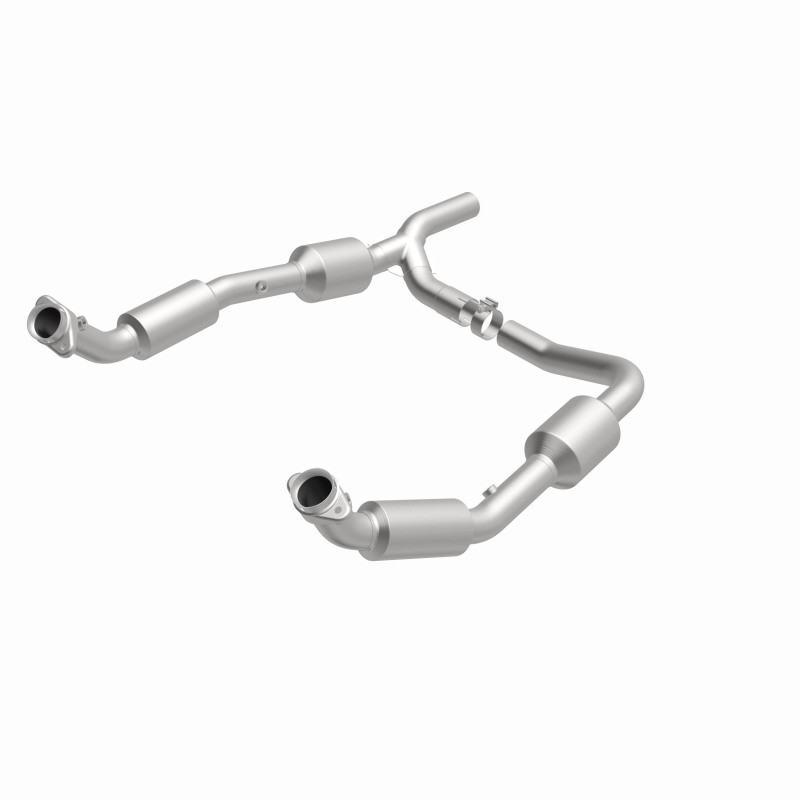 MagnaFlow Conv Direct Fit 2008+ Ford E-150 4.6L - 5481640
