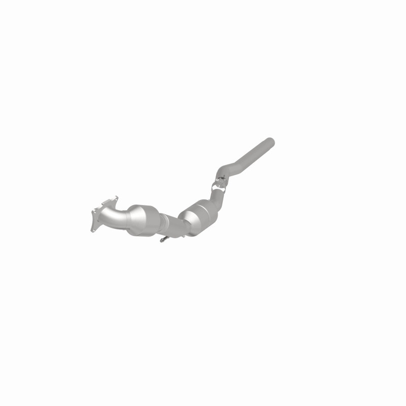 Magnaflow 09-13 Volkswagen CC 2.0L Direct Fit Converter - 551380