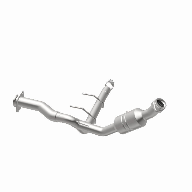MagnaFlow 11-14 Ford F-150 5.0L Direct Fit CARB Compliant Left Catalytic Converter - 5551139