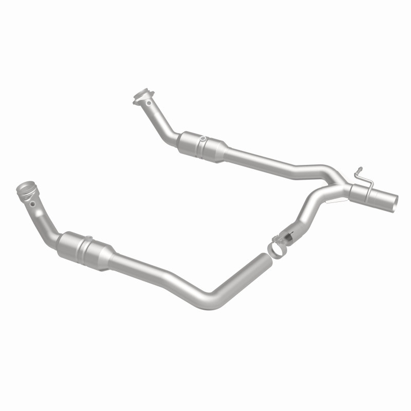 MagnaFlow 09-14 Ford E-150 California Grade CARB Compliant Direct-Fit Catalytic Converter - 5551294