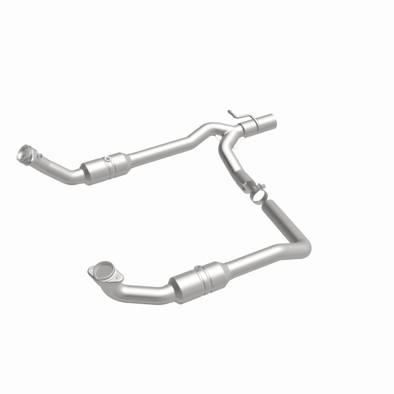MagnaFlow 09-14 Ford E-150 California Grade CARB Compliant Direct-Fit Catalytic Converter - 5551294