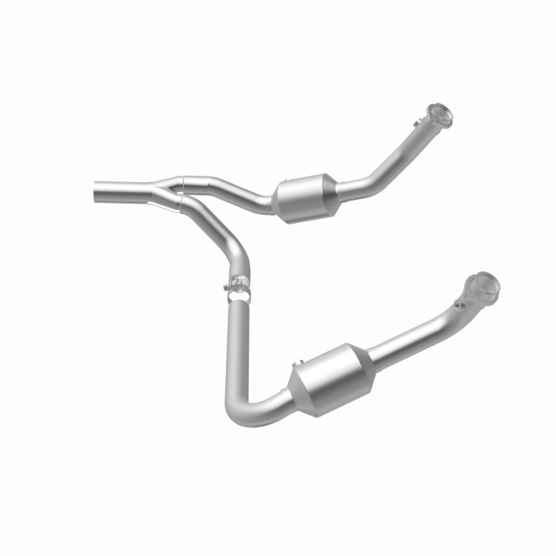 MagnaFlow 10-11 Jeep Wrangler 3.8L Direct Fit CARB Compliant Catalytic Converter - 5551458