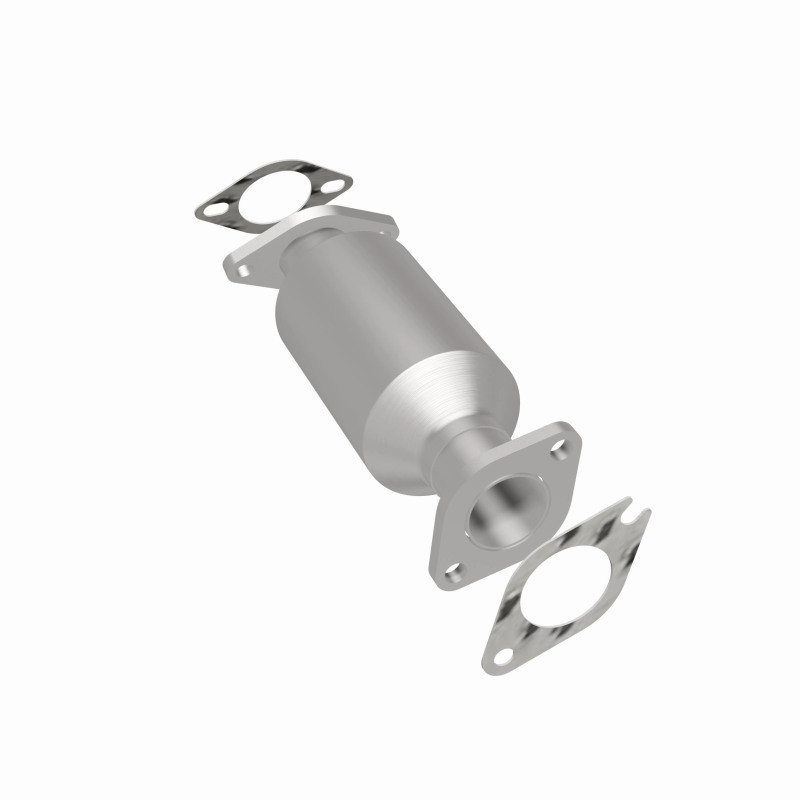 Magnaflow 10-13 Hyundai Santa Fe 2.4L Direct Fit Converter - 5592863