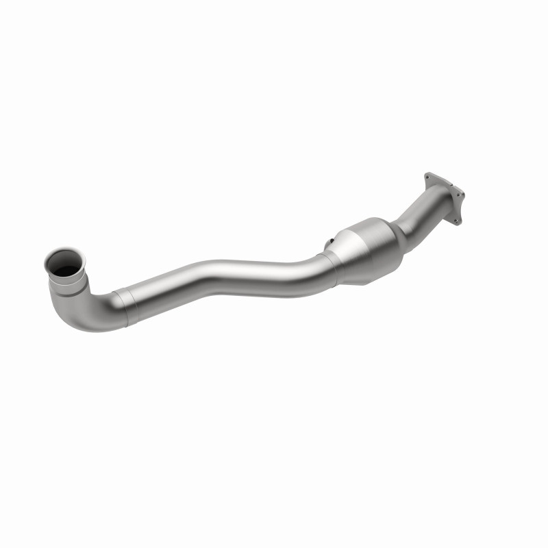 MagnaFlow Conv. DF 01-05 GM Silv/Sierra 6.6L - 60501