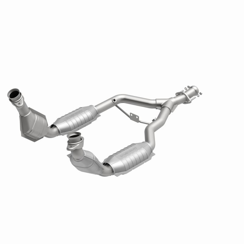 MagnaFlow Conv DF 96-98 Ford Mustang 3.8L - 93344