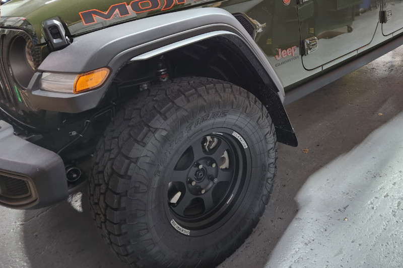 Rally Armor 19-24 Jeep JT Gladiator (Mojave/Rubicon) Black Mud Flap w/Army Green Logo - MF104-BLK-AGN