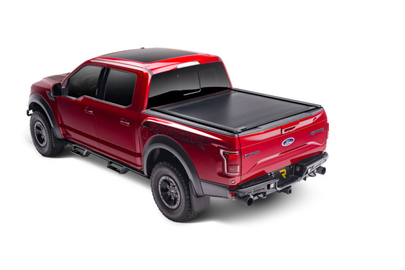 Retrax 04-18 Titan Crew Cab 4-doors(w/ or w/o Utilitrack) RetraxONE XR - T-60741