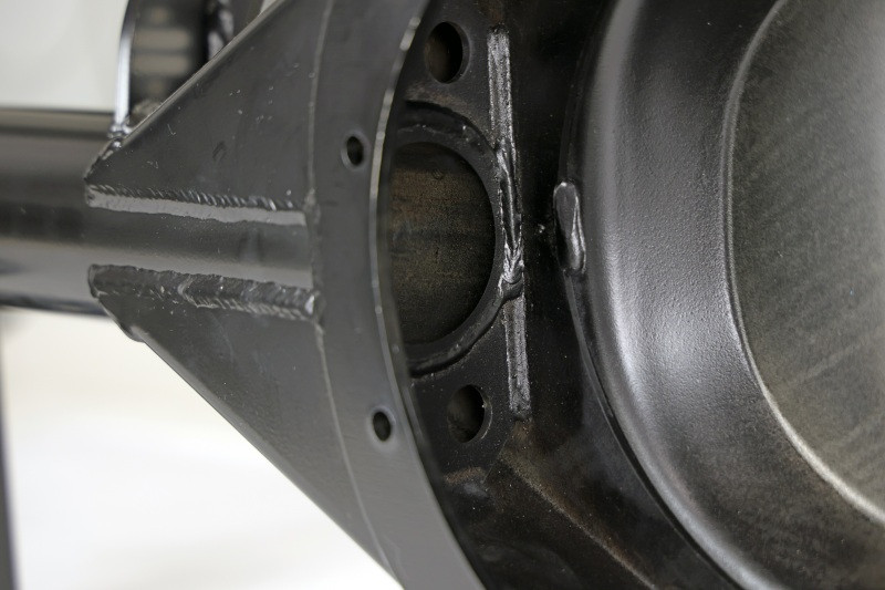 Ridetech 70-81 Chevrolet Camaro / 70-81 Pontiac Firebird Rear Axle Housing Kit - Blk (Stock Width) - 11179682