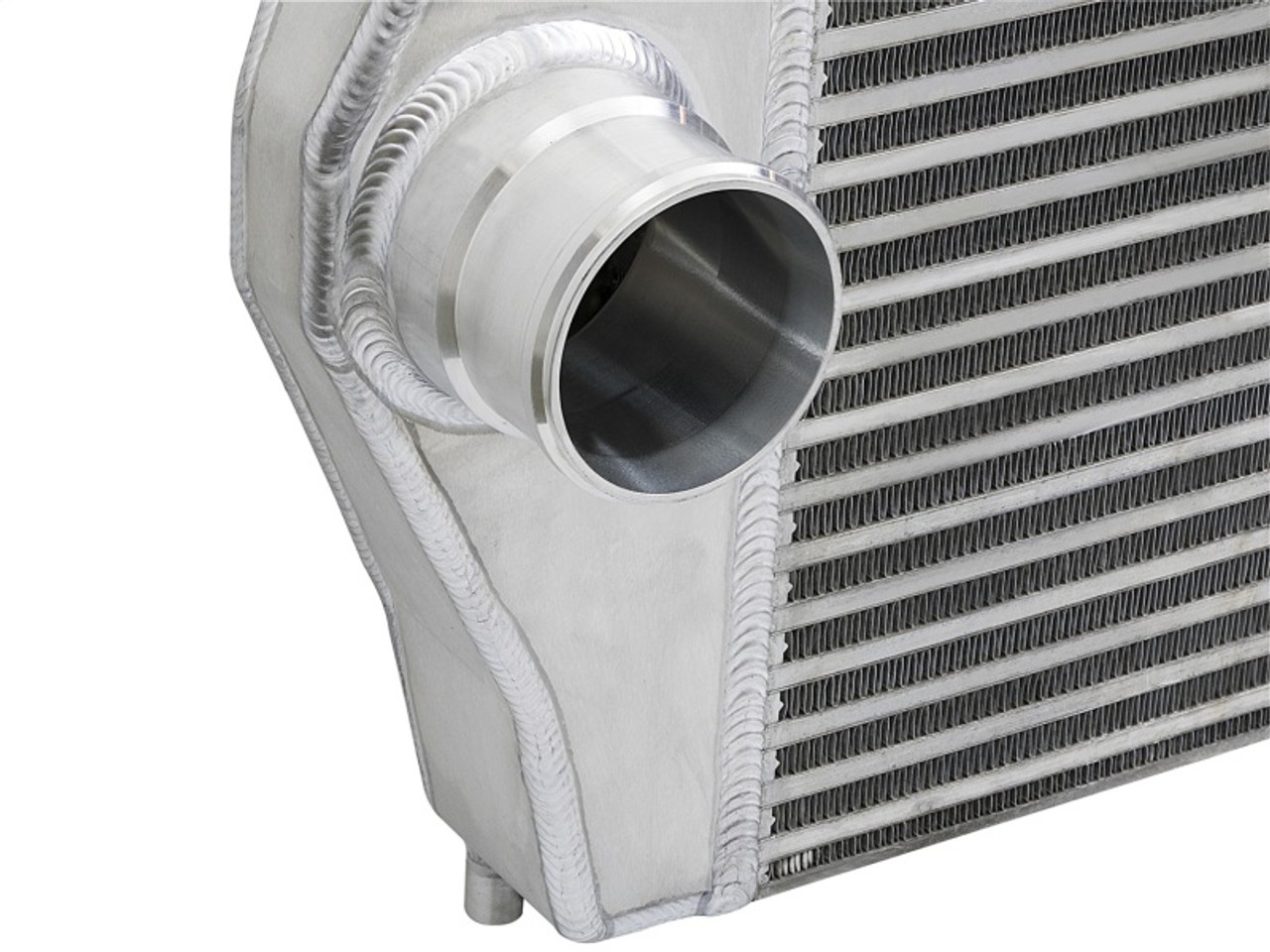 aFe BladeRunner GT Series Intercooler 16-17 Nissan Titan XD V8 5.0L (td) - 46-20281