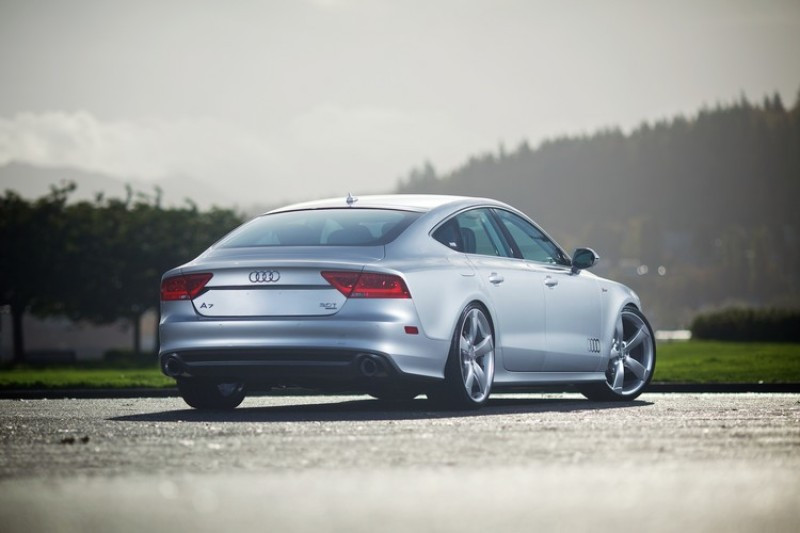 AWE Tuning Audi C7 A7 3.0T Touring Edition Exhaust - Dual Outlet Chrome Silver Tips - 3015-32070