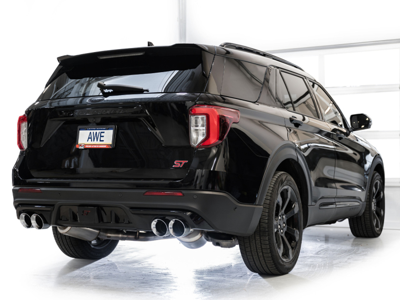 AWE Tuning 2020+ Ford Explorer ST Touring Edition Exhaust w/ Chrome Silver Tips - 3015-42625