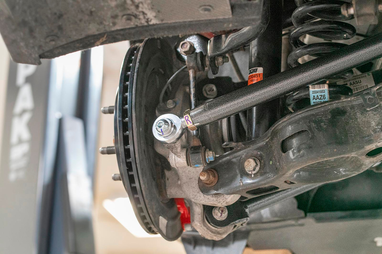 BMR Carlyle Racing 15" Conversion Kit - Solid Rotors / Red Calipers - 2016-2019 Cadillac CTS-V